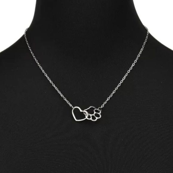Other - HEART PAW DOG PET LOVERS NECKLACE